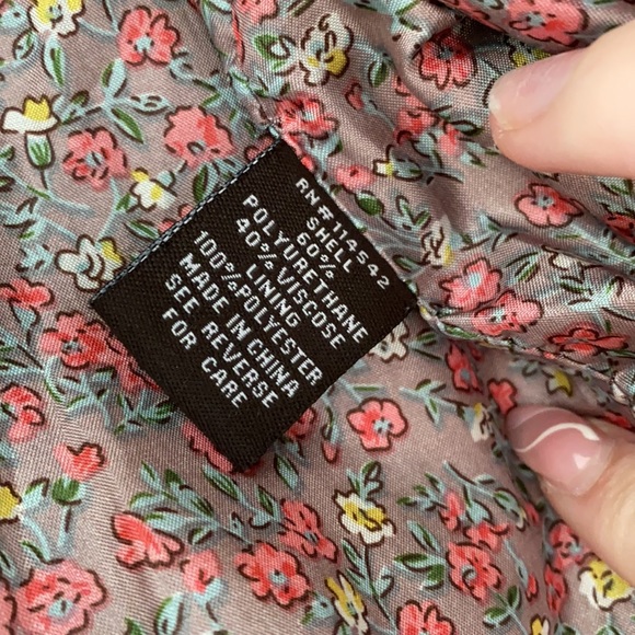 DONATED-Faux Leather Jacket - Picture 6 of 9